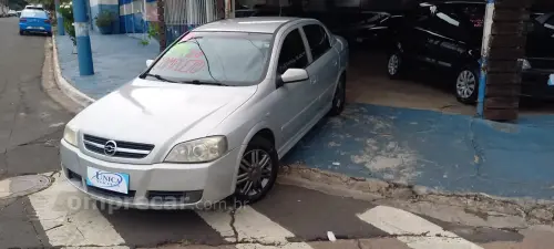 ASTRA 2.0 SFI CD Sedan 16V