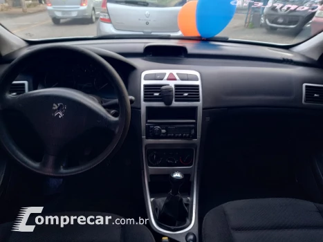 307 1.6 Presence Sedan 16V