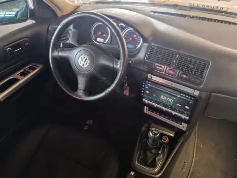 GOLF 1.6 MI FLASH 8V FLEX 4P MANUAL