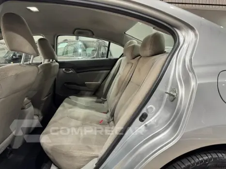 CIVIC - 1.8 LXS 16V 4P AUTOMÁTICO