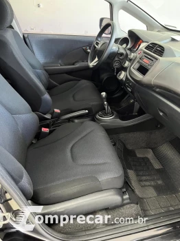 Fit 1.4 16V 4P LX FLEX