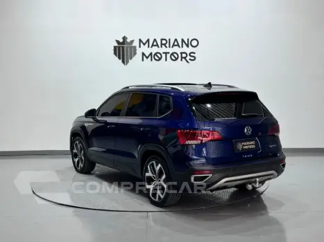 TAOS 1.4 250 TSI TOTAL FLEX HIGHLINE AUTOMÁTICO