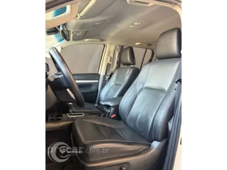 HILUX 2.8 D-4D TURBO DIESEL CD SRX 4X4 AUTOMÁTICO