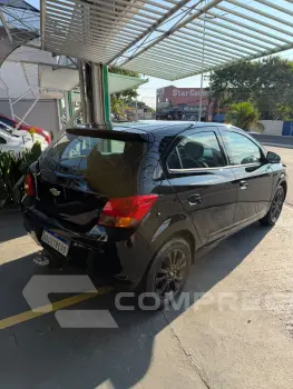 ONIX HATCH SELEÇÃO 1.0 8V Flex 5p Mec.