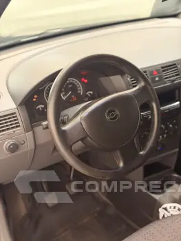 MERIVA 1.8 MPFI JOY 8V