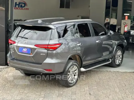 HILUX SWSRXA4FD