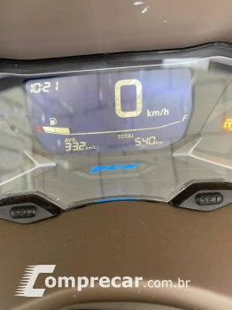 PCX 160 DLX