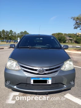 ETIOS 1.5 XS Sedan 16V