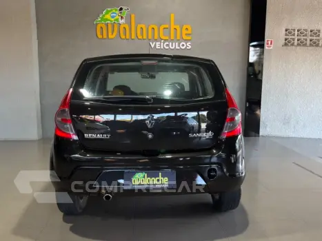 SANDERO 1.6 EXPRESSION 8V FLEX 4P MANUAL