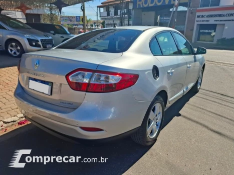 Fluence 2.0 Dynamique 16V Flex 4P Manual