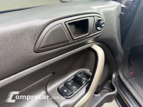 FIESTA 1.6 SE Sedan 16V