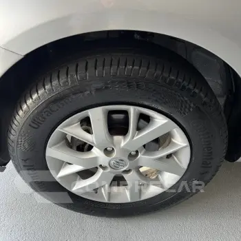 VERSA SV 1.6 16V FlexStart 4p Mec.