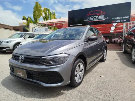 Volkswagen Polo Track 1.0 Flex 12V 5p 4 portas