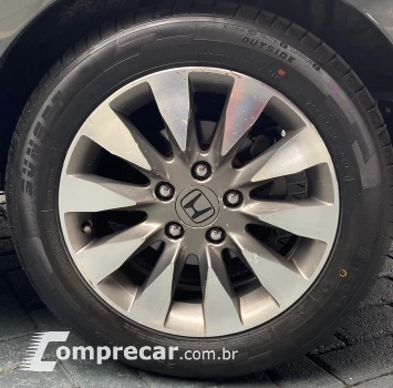 CIVIC 1.8 LXL 16V