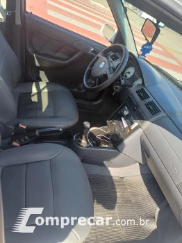 SAVEIRO 1.6 8V