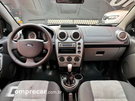 FIESTA 1.6 MPI Sedan 8V