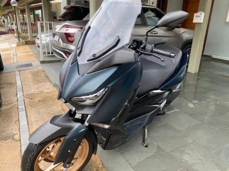 Yamaha Xmax 250