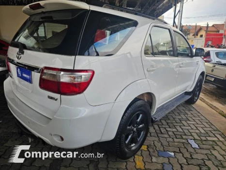 HILUX SW4 - 3.0 SRV 4X4 7 LUGARES 16V TURBO INTERCOOLER 4P A