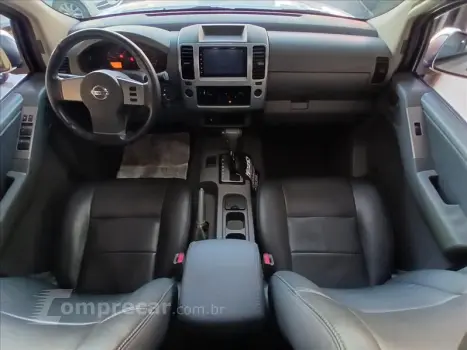 FRONTIER 2.5 LE 4X4 CD Turbo EL