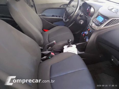 HB20S 1.6 Comfort Plus 16V