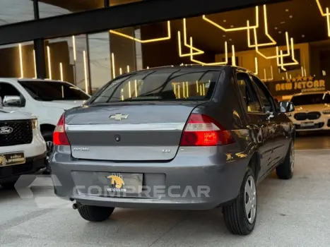 PRISMA 1.4 MPFI LT 8V FLEX 4P MANUAL