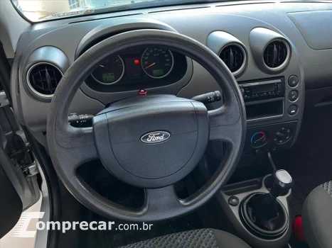 FIESTA 1.6 MPI HATCH 8V FLEX 4P MANUAL