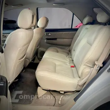 HILUX SW4 3.0 SRV 4X4 7 Lugares 16V Turbo Intercooler