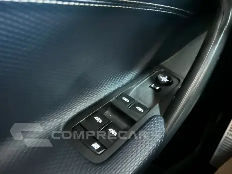 TRACKER Premier 1.2 Turbo 12V Flex Aut.