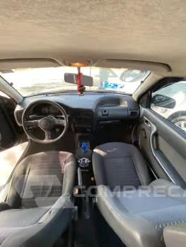 GOL 1.0 MI Special 8V