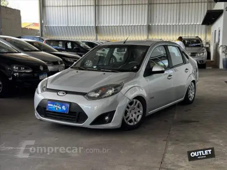 FORD FIESTA 1.6 MPI SEDAN 8V FLEX 4P MANUAL 4 portas
