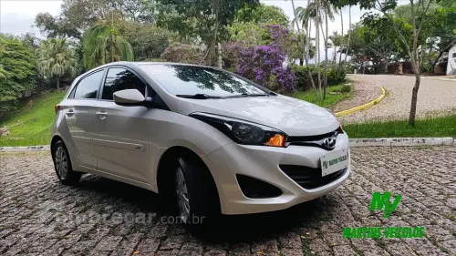 HB20 1.6 COMFORT PLUS 16V FLEX 4P MANUAL