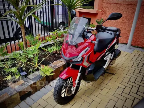 HONDA ADV 150