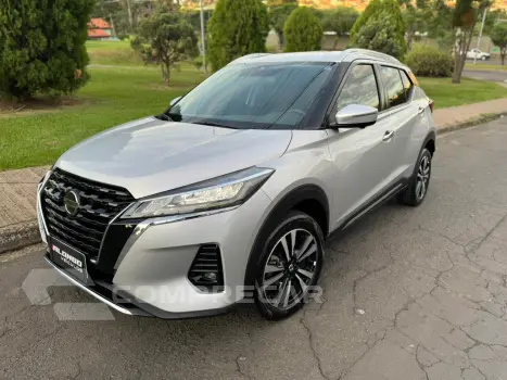 NISSAN kicks 1.6 Exclusive Aut. 4 portas