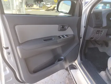 3.0 TDi SR C. DUPLA 4X4 MANUAL