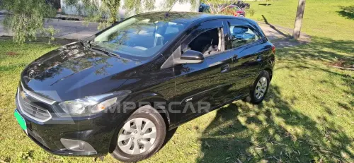CHEVROLET ONIX 1.0 LT 4 portas