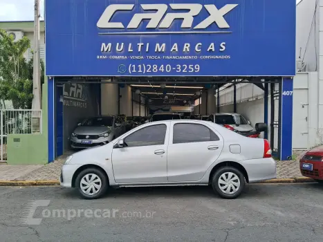Toyota Etios Sedan 1.5 16V 4P FLEX X AUTOMÁTICO 4 portas