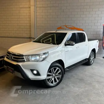 Toyota HILUX 2.8 4X4 CD 8V 4 portas