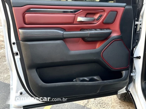 1500 5.7 V8 GASOLINA REBEL CD 4X4 AUTOMÁTICO
