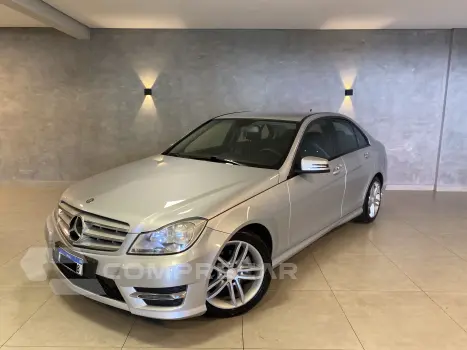 Mercedes-Benz C 180 1.6 CGI 16V Turbo 4 portas