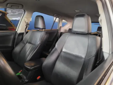 RAV4 2.0 4x2 16V Aut.