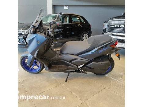 XMAX 250 ABS