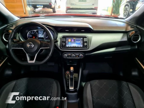 KICKS SV CVT