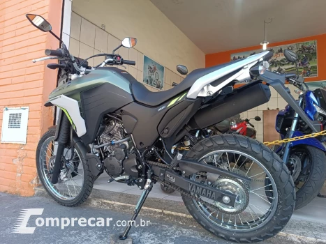 XTZ 250 LANDER