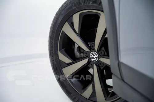 Nivus Highline 1.0 200 TSI Flex Aut.