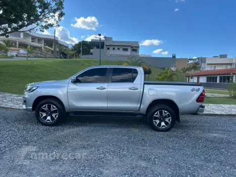 HILUX 2.8 SRX 4X4 CD 16V DIESEL 4P AUTOMÁTICO
