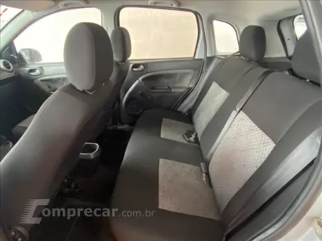 FIESTA 1.6 MPI Hatch 8V