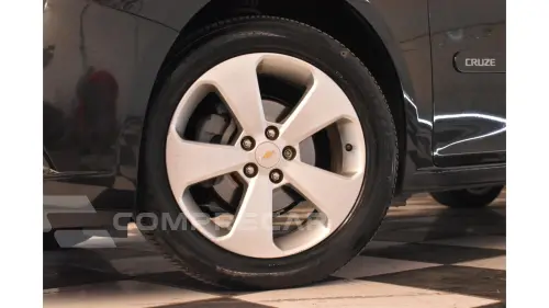 CRUZE SEDAN - 1.8 LT 16V 4P AUTOMÁTICO