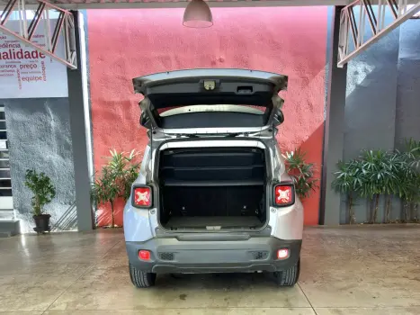 RENEGADE 1.8 16V FLEX 4P AUTOMÁTICO