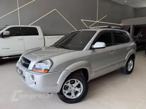 Hyundai TUCSON 2.0 MPFI GLS TOP 16V 143cv 2WD 4 portas