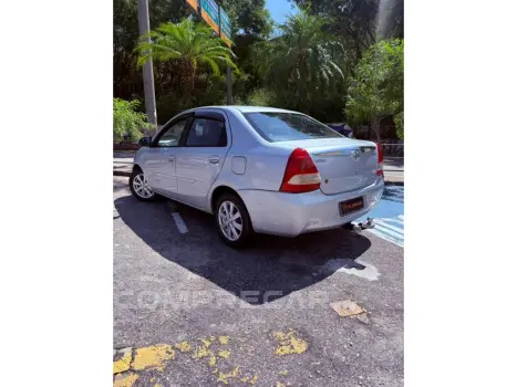 ETIOS 1.5 XLS 16V FLEX 4P AUTOMÁTICO